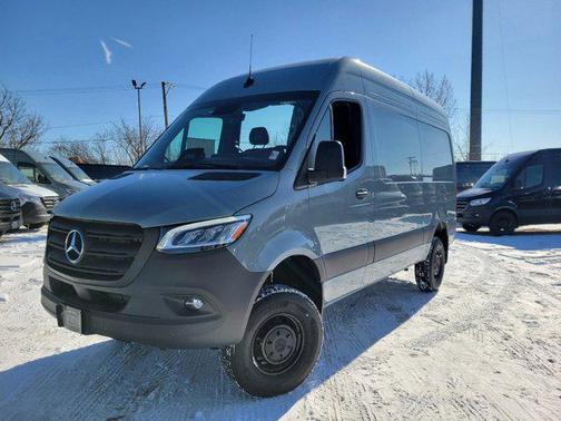 2025 Mercedes-Benz Sprinter 2500 Standard Roof
