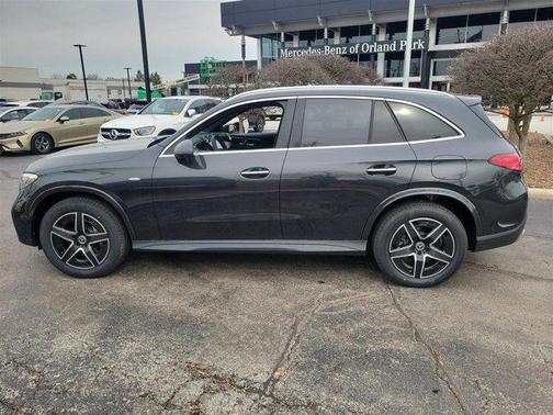 2025 Mercedes-Benz GLC 350e Base