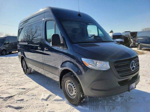 2025 Mercedes-Benz Sprinter 2500 Standard Roof