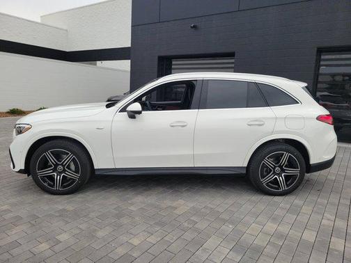 2025 Mercedes-Benz GLC 350e Base