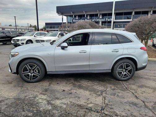 2025 Mercedes-Benz GLC 350e Base