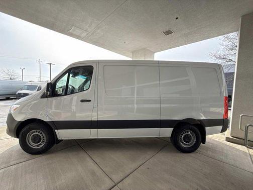 2026 Mercedes-Benz Sprinter 2500 Standard Roof