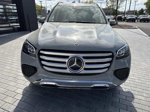 2026 Mercedes-Benz GLS 450 4MATIC
