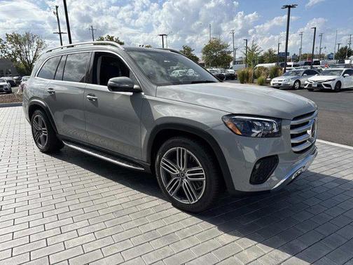 2026 Mercedes-Benz GLS 450 4MATIC