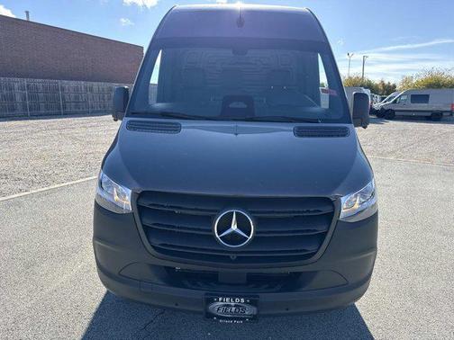 2026 Mercedes-Benz Sprinter 2500 Standard Roof