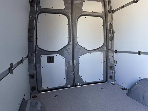 2026 Mercedes-Benz Sprinter 2500 Standard Roof