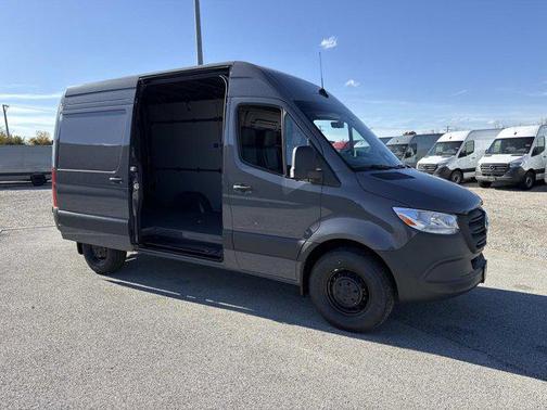 2026 Mercedes-Benz Sprinter 2500 Standard Roof