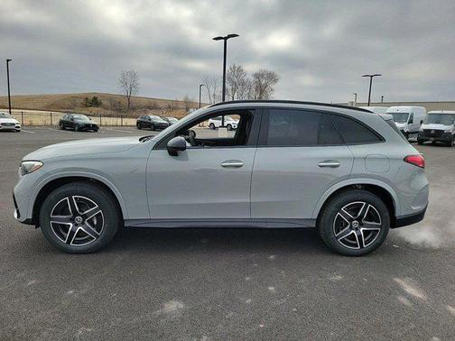 2025 Mercedes-Benz GLC 350e Base