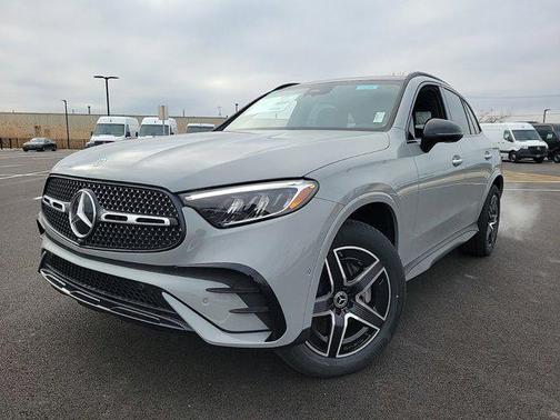 2025 Mercedes-Benz GLC 350e Base