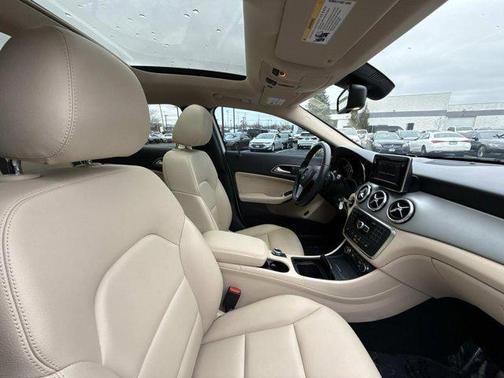 2015 Mercedes-Benz GLA-Class GLA 250