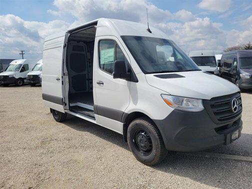 2025 Mercedes-Benz Sprinter 2500 Standard Roof
