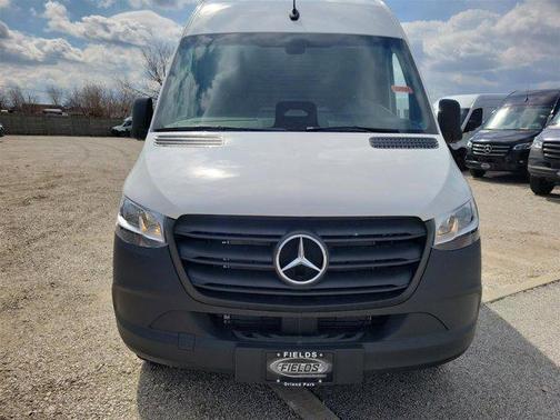 2025 Mercedes-Benz Sprinter 2500 Standard Roof