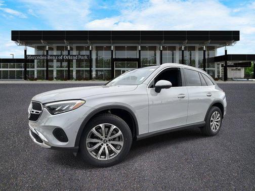 2026 Mercedes-Benz GLC 300 4MATIC