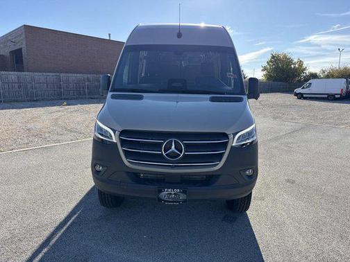 2026 Mercedes-Benz Sprinter 2500 Standard Roof