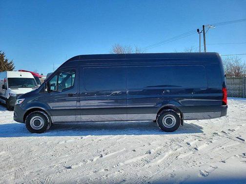 2025 Mercedes-Benz Sprinter 2500 High Roof