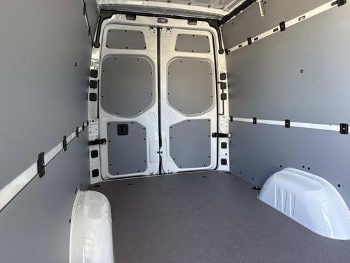 2026 Mercedes-Benz Sprinter 2500 High Roof