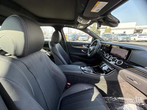 Obsidian Black Metallic 2023 Mercedes-Benz E-Class 4MATIC