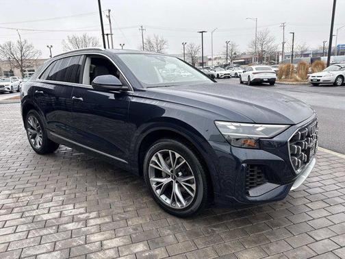 2024 Audi Q8 55 Premium Plus