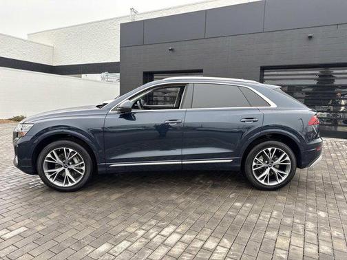 2024 Audi Q8 55 Premium Plus