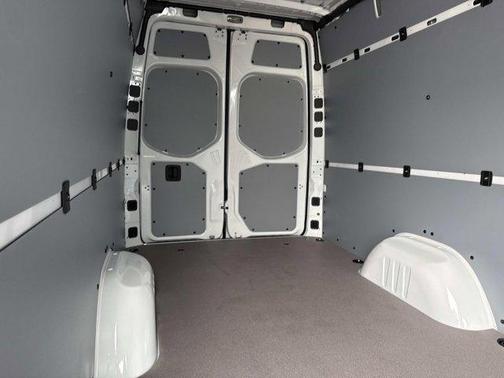 2026 Mercedes-Benz Sprinter 2500 High Roof