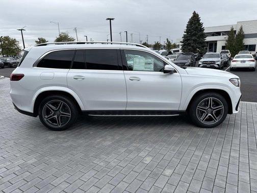 2026 Mercedes-Benz GLS 450 4MATIC