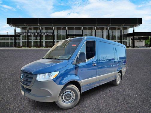 2025 Mercedes-Benz Sprinter 2500 Standard Roof