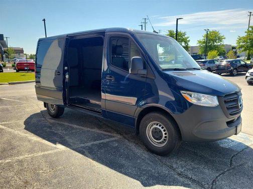 2025 Mercedes-Benz Sprinter 2500 Standard Roof