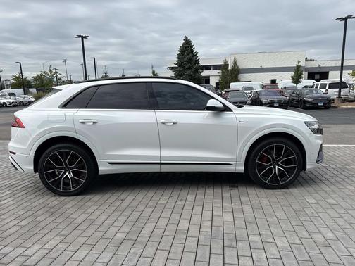 Carrara White 2019 Audi Q8 3.0T Premium