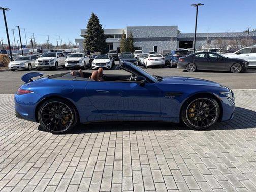 2022 Mercedes-Benz AMG SL 63 Base