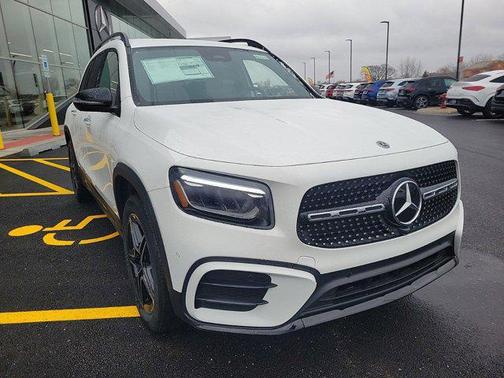 2025 Mercedes-Benz GLB 250 4MATIC