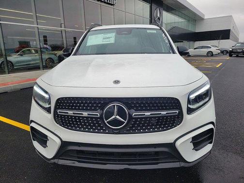 2025 Mercedes-Benz GLB 250 4MATIC