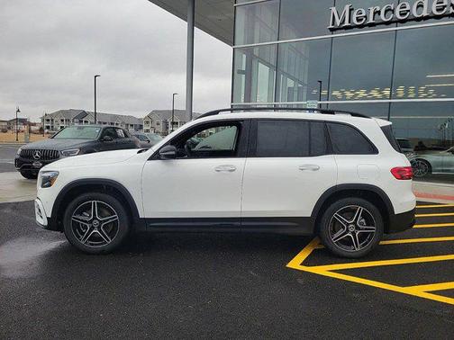 2025 Mercedes-Benz GLB 250 4MATIC