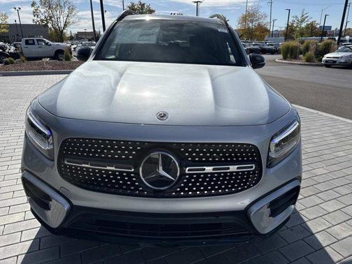 2026 Mercedes-Benz GLB 250 4MATIC