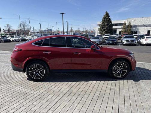 2025 Mercedes-Benz GLC 300 4MATIC Coupe