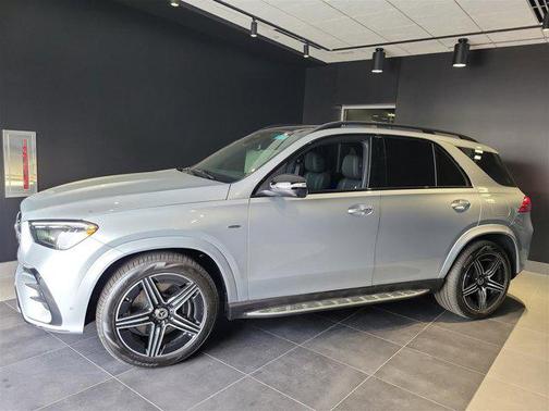 2025 Mercedes-Benz GLE 450e 4MATIC