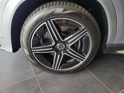2025 Mercedes-Benz GLE 450e 4MATIC