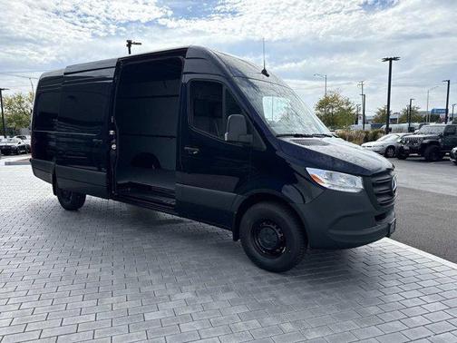 2025 Mercedes-Benz Sprinter 2500 High Roof