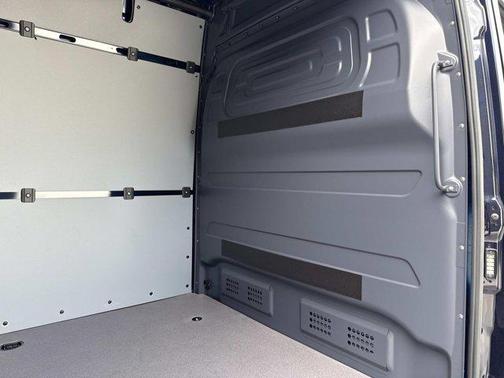 2025 Mercedes-Benz Sprinter 2500 High Roof