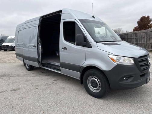 2026 Mercedes-Benz Sprinter 2500 High Roof