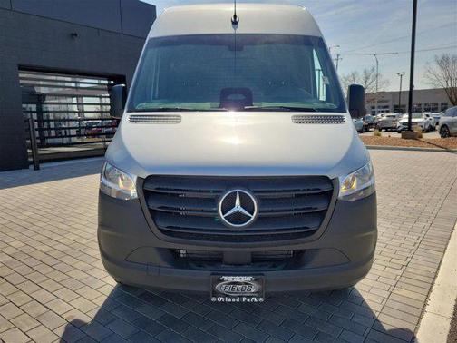 2025 Mercedes-Benz Sprinter 2500 Standard Roof