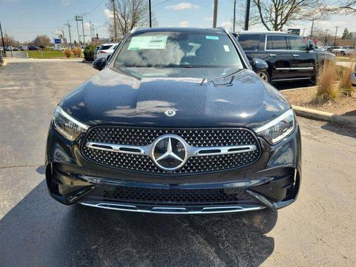 2025 Mercedes-Benz GLC 350e Base