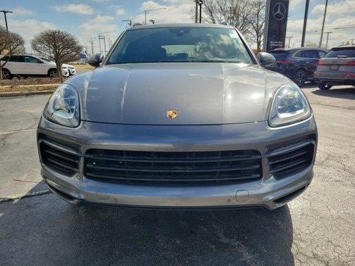2020 Porsche Cayenne Base