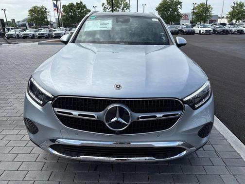 2025 Mercedes-Benz GLC 300 4MATIC