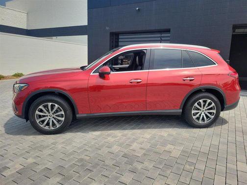 2023 Mercedes-Benz GLC 300 4MATIC