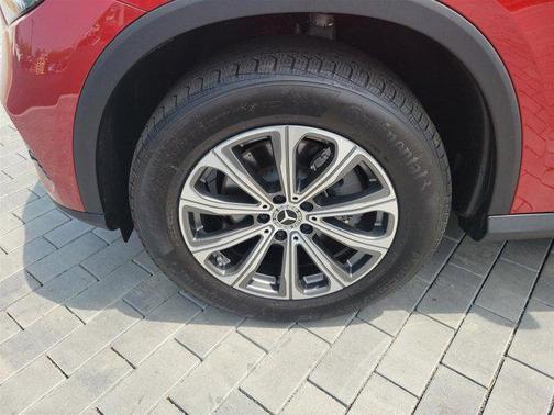 2023 Mercedes-Benz GLC 300 4MATIC