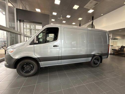 2026 Mercedes-Benz Sprinter 2500 Standard Roof