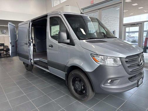 2026 Mercedes-Benz Sprinter 2500 Standard Roof