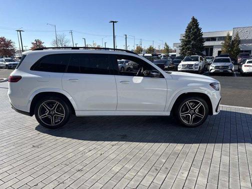 2026 Mercedes-Benz GLS 450 4MATIC