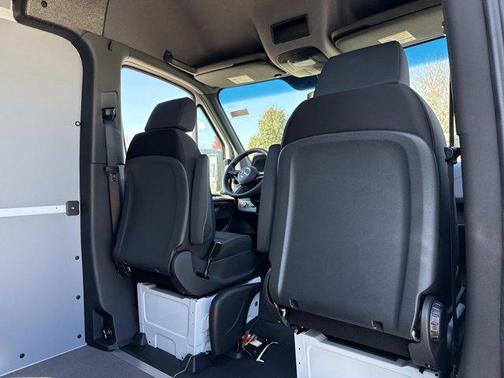 2026 Mercedes-Benz Sprinter 2500 High Roof