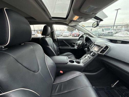 2013 Toyota Venza XLE